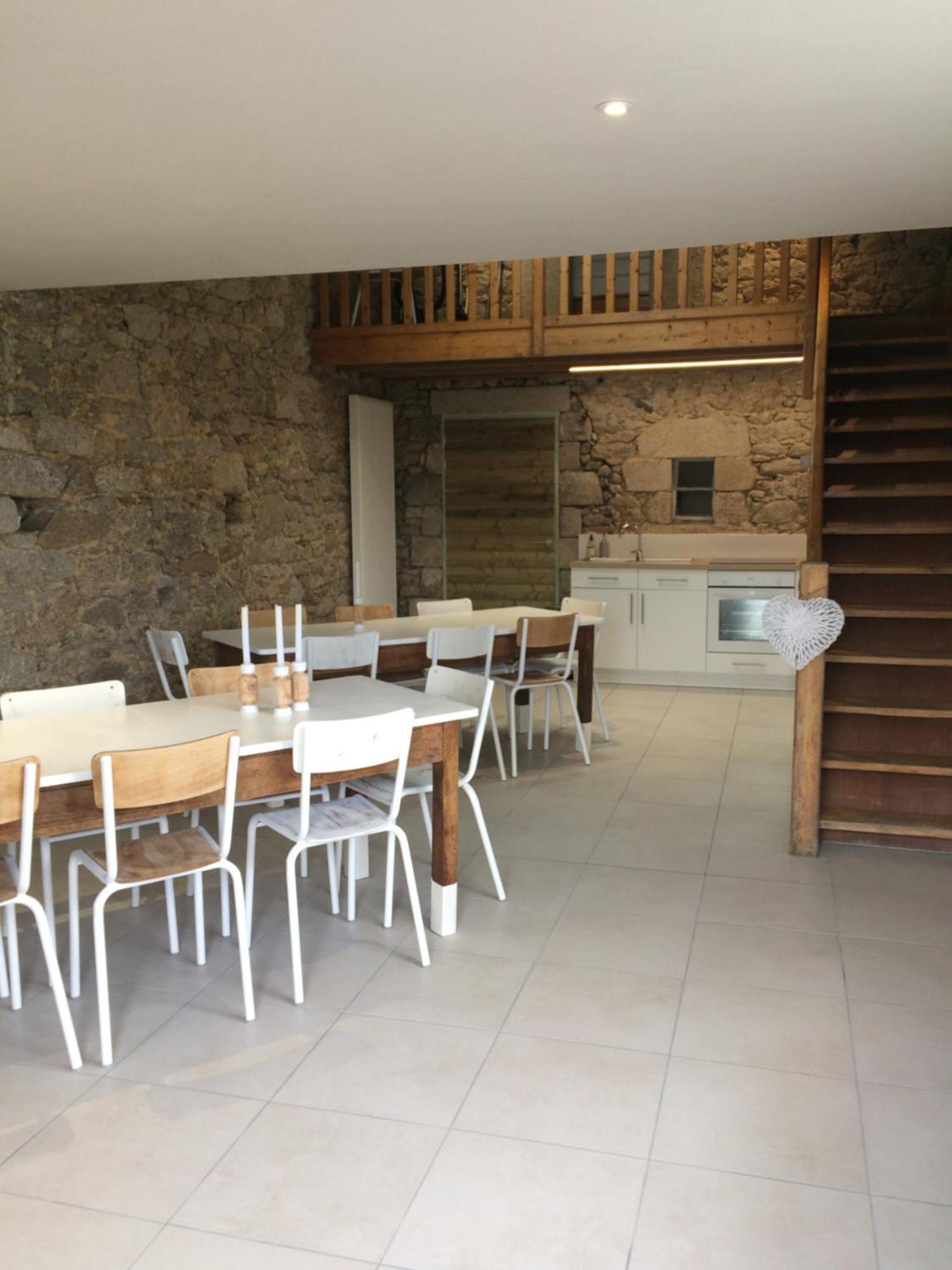 LE PETIT MONTY Gite Côté Jardin Saint-Malo-du-Bois Exterior foto