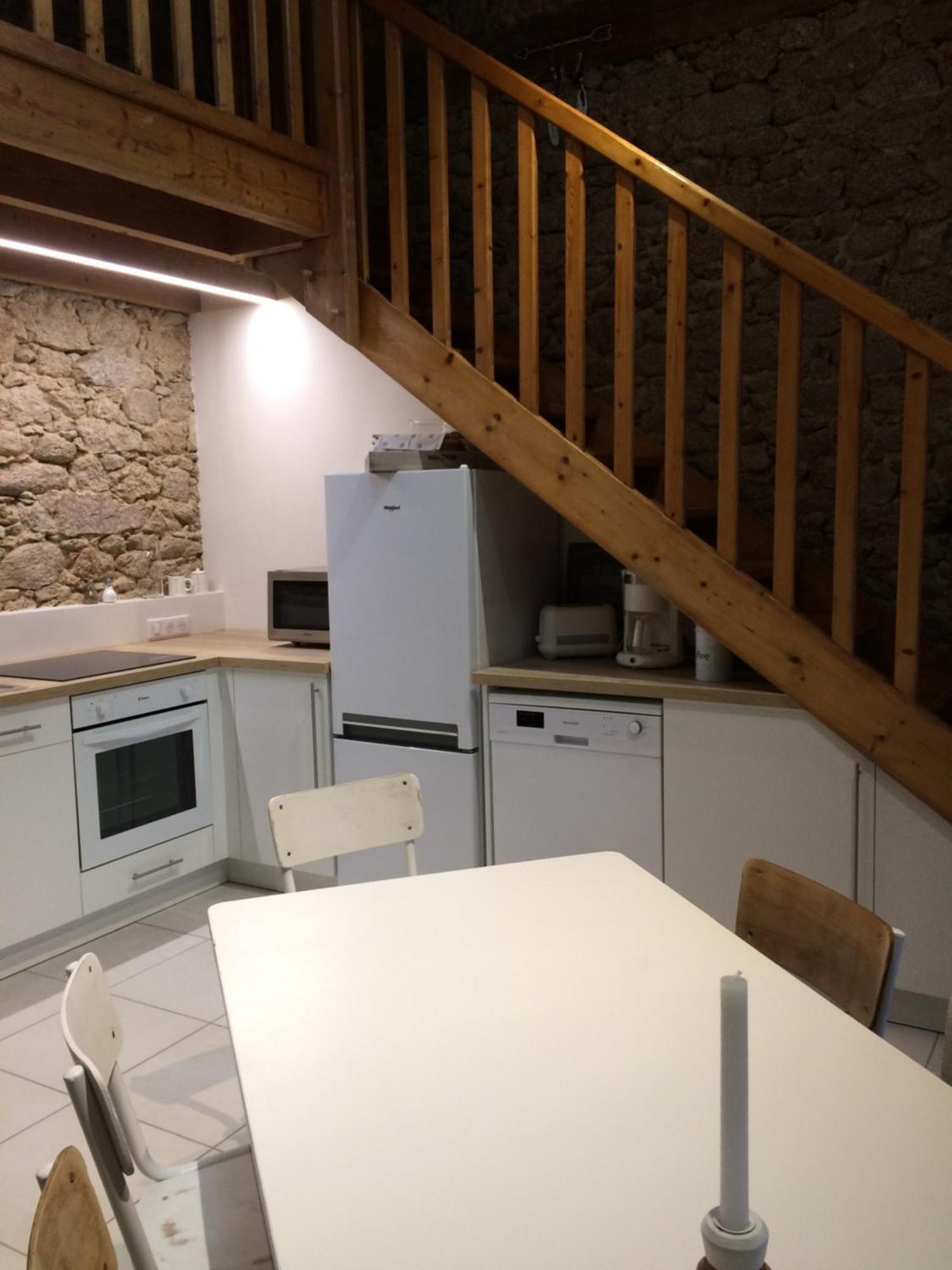 LE PETIT MONTY Gite Côté Jardin Saint-Malo-du-Bois Exterior foto